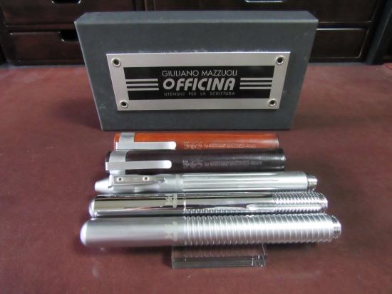 デルタ万年筆18金　ハードケース　カートリッジ3本 デルタ万年筆18金 ハードケース カートリッジ3本